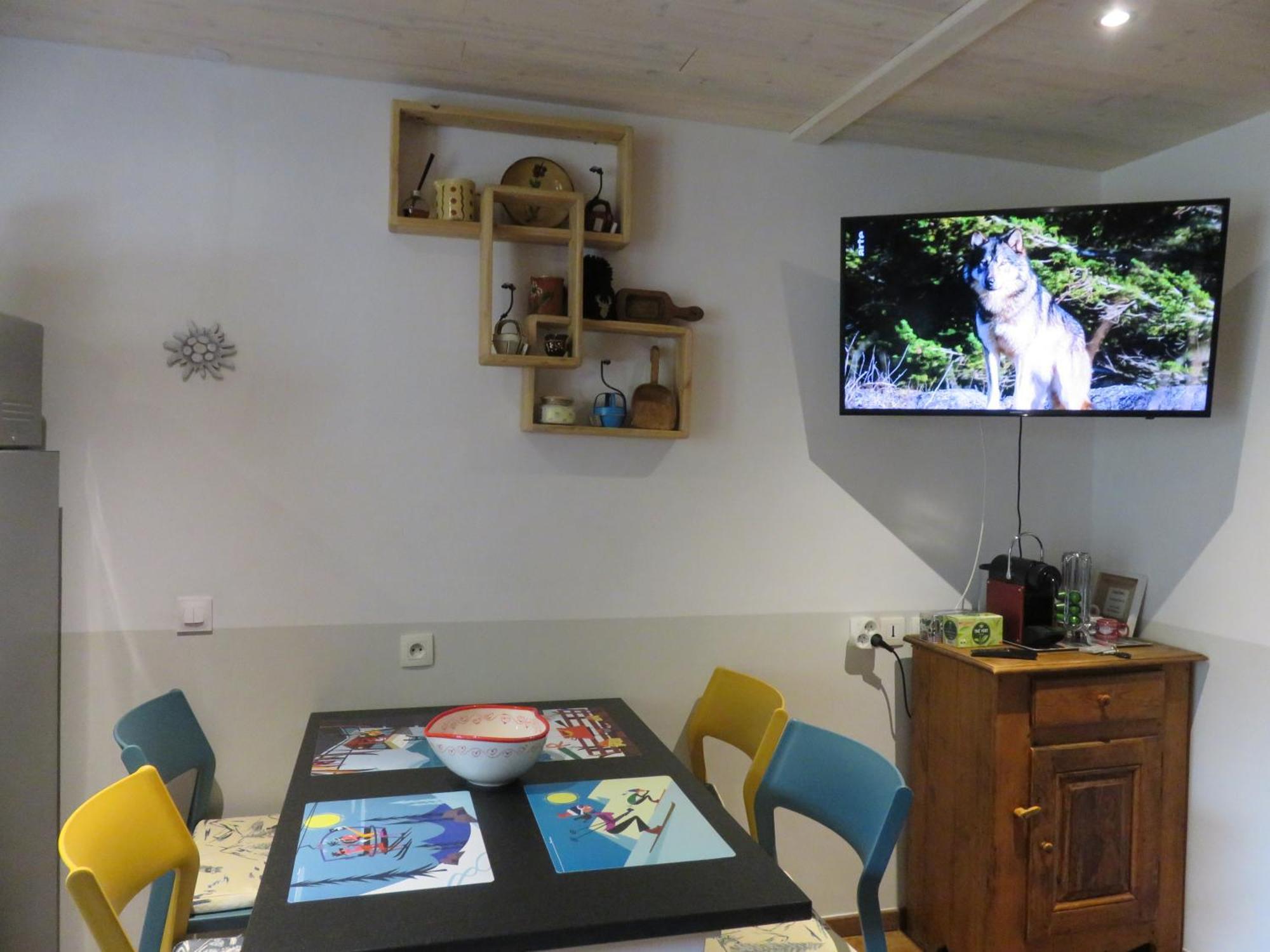 Pensee Des Alpes 2 Etoiles Ski And Spa Brides-les-Bains Εξωτερικό φωτογραφία
