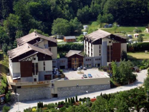 Pensee Des Alpes 2 Etoiles Ski And Spa Brides-les-Bains Εξωτερικό φωτογραφία